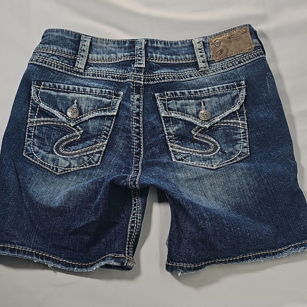 Silver Jeans Women's Suki Flap Denim Short Size W30